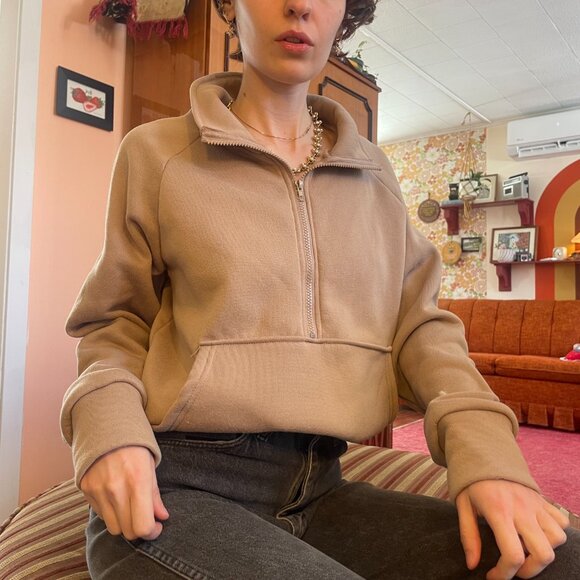 Brown cropped puffy sleeve quater zip sweater with hoodie pocket! - Picture 2 of 16